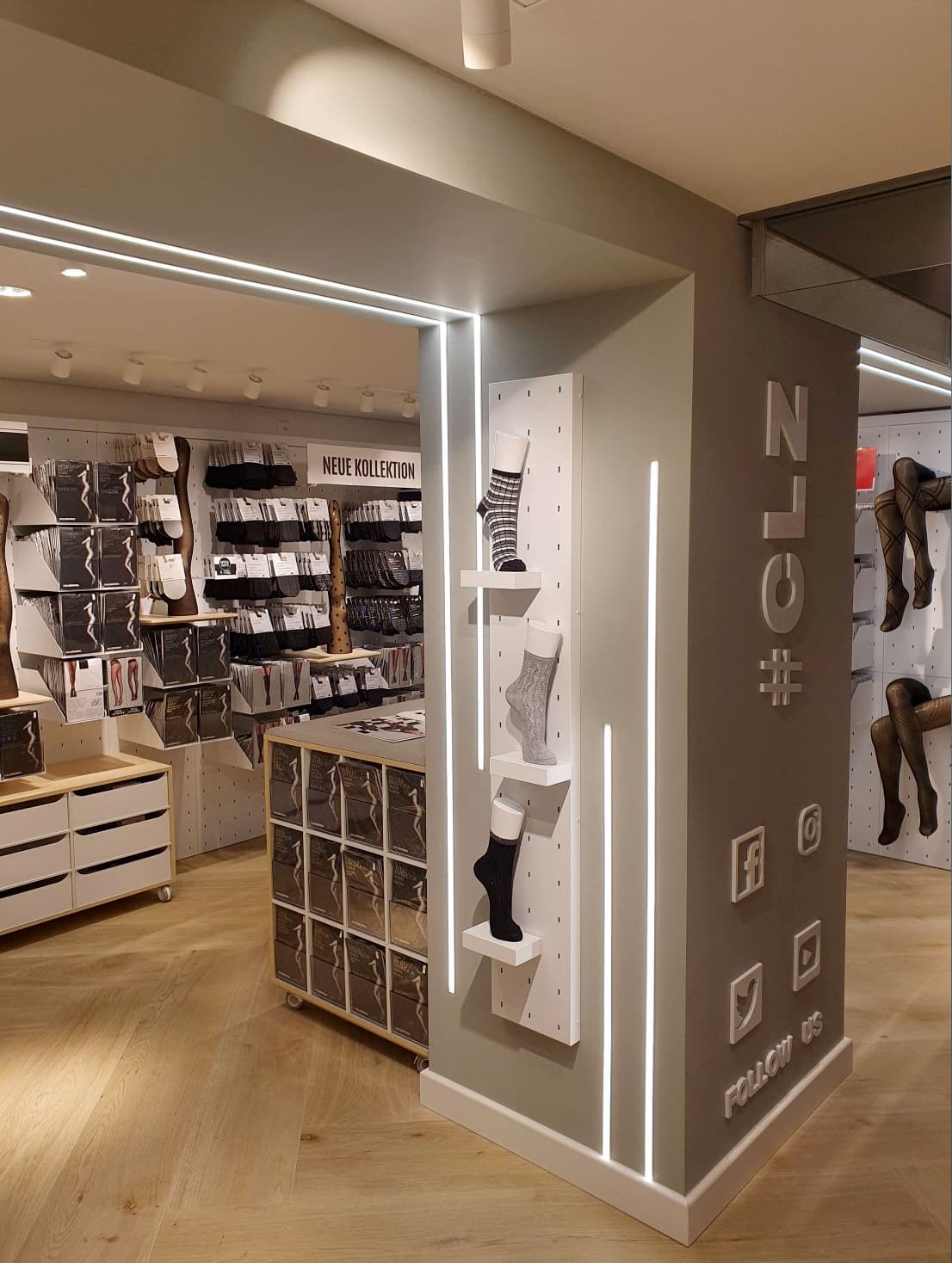 Impianto Calzedonia · Intimissimi · Falconeri, Zurigo, Bahnhofstrasse 104